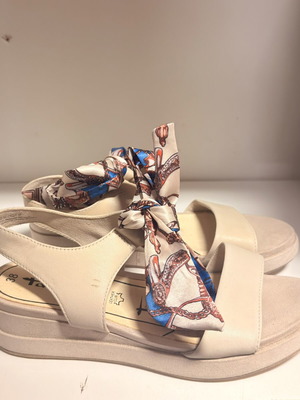 Tamaris sandals with scarf tie, beige, size 38