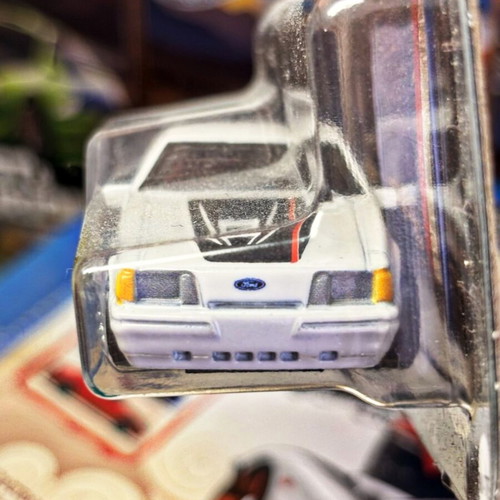 Hot Wheels '84 Ford Mustang SVO Silver Series