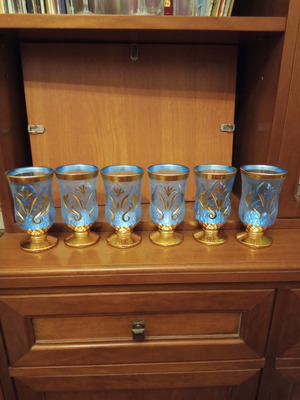 Set of blue glasses with gold details, 6 pieces, new