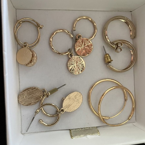 Earrings Inyati 8 pairs new, 18k gold and silver tones
