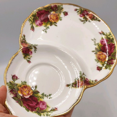 Royal Albert Old Country Roses coffee/tea tennis set like new