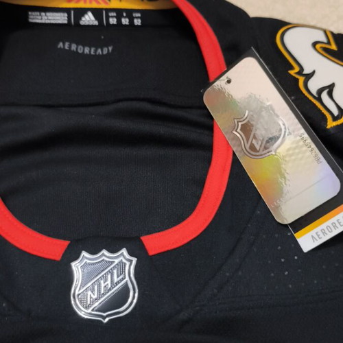 Αυθεντική φανέλα Adidas Calgary Flames Reverse Retro καινούργια με λογότυπο Blasty