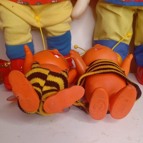 Maya the Bee and Willy vintage figures used, Lyra 1980s