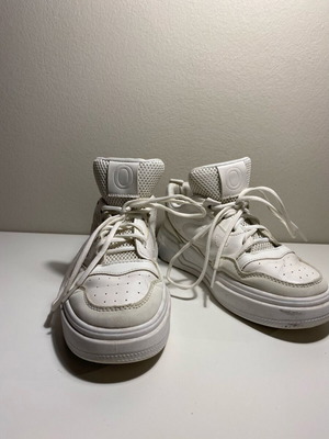 Sneakers white size 39 used