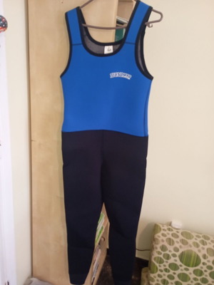 Tecnomar T5 sleeveless wetsuit like new, neoprene
