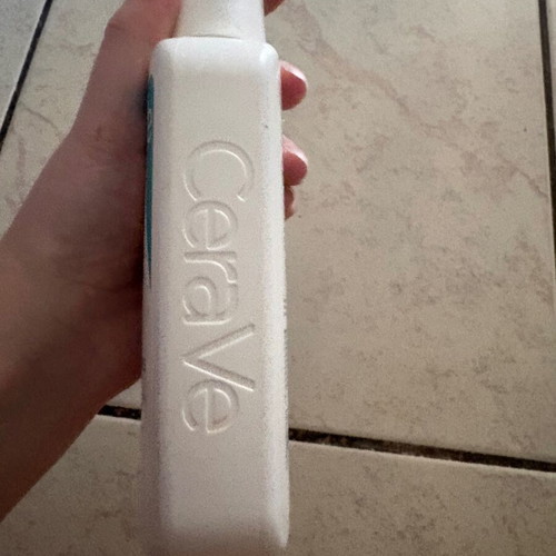 CeraVe Blemish Control Cleanser 236ml like new