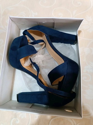 GoGo Shoes Blue Sandals Size 41 Like New