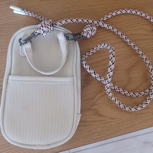 Stradivarius shoulder bag like new, beige