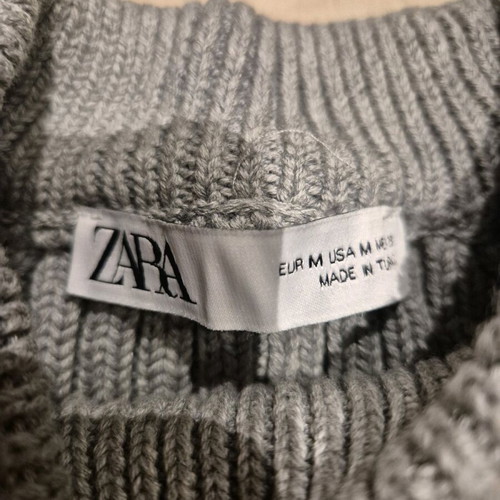 Zara sweater gray like new, size M