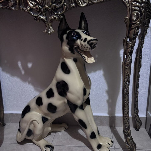Porcelain dog like new