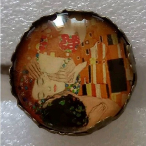 Ring handmade with resin, brown