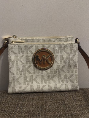 Michael Kors crossbody bag used, white and gold