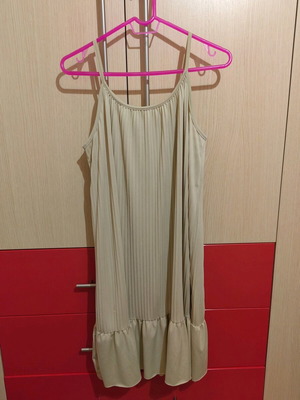 Women's summer dress size L like new, beige