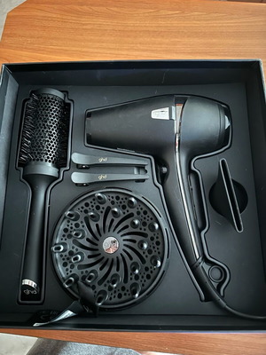 GHD Air Ionic professional hair dryer with diffuser kit 2100W black new