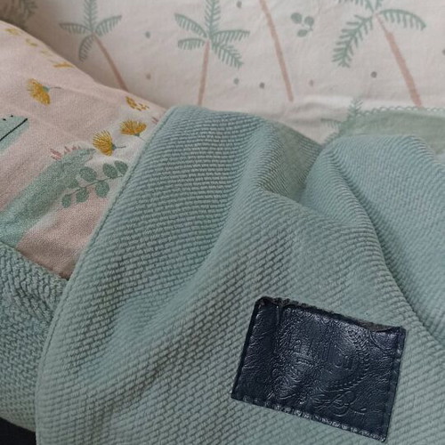 La Millou Baby Nest like new, 100% cotton with removable mattress