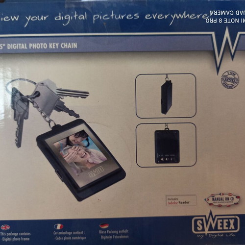 Key chain with 1.5" screen new