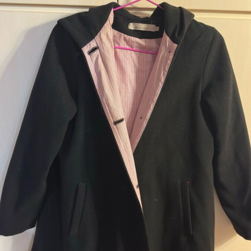 Madame Shou Shou coat used, size S, black with pink striped lining and lace