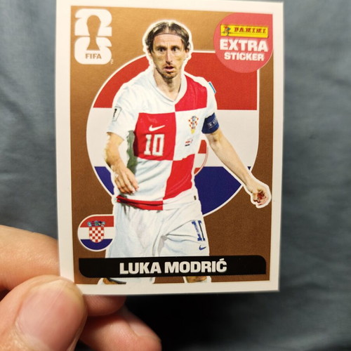 Extra sticker Modric bronze authentic Panini new