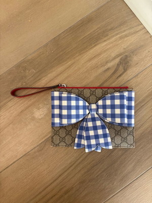 Gucci handbag colorful like new