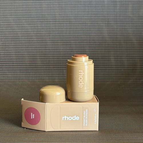 Rhode Pocket Blush Toasted Teddy new unused