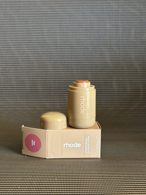Rhode Pocket Blush Toasted Teddy new unused