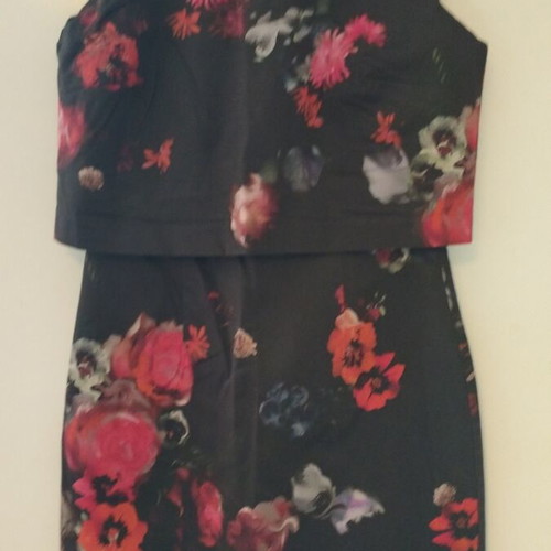 Warehouse dress small size like new with lining