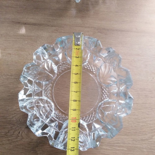 Vintage glass ashtray set of 2 with floral design