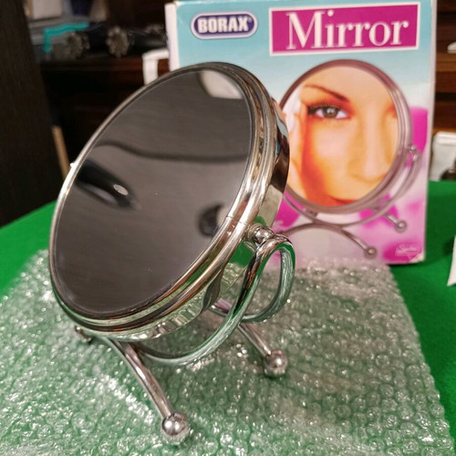 Magnifying makeup mirror double-sided new
