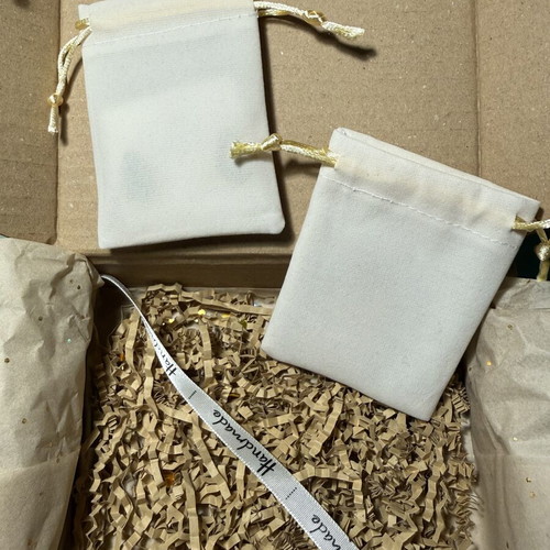 Enotion Handmade Jewelry Set New, White and Gold