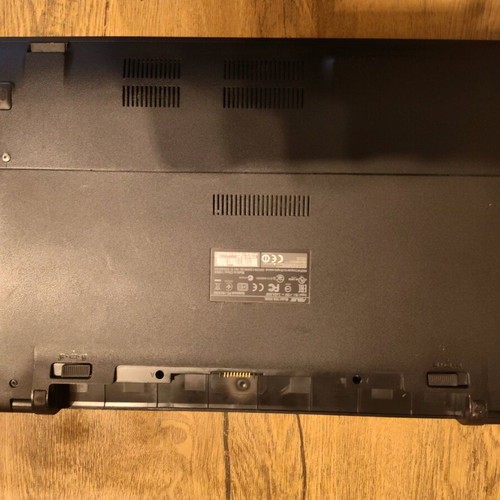 Asus X550LN laptop used, Intel Core i7, 12GB RAM, 256GB SSD, no battery