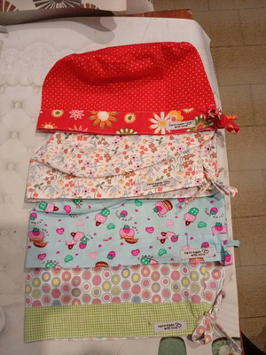 Καπελάκια βαμβακερά καινούργια, πακέτο 4 τεμάχια για κλινικές