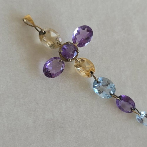 9K gold and 925 silver cross pendant