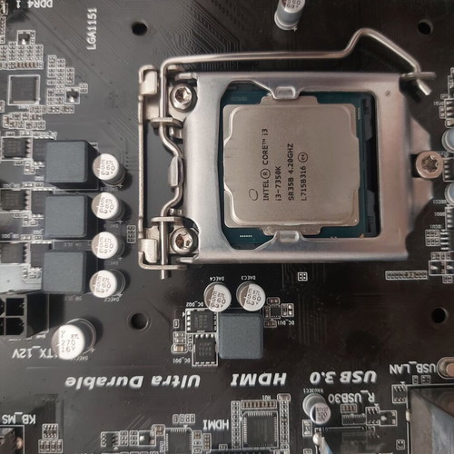 Gigabyte GA-H110M-H motherboard with Intel Core i3-7350K CPU