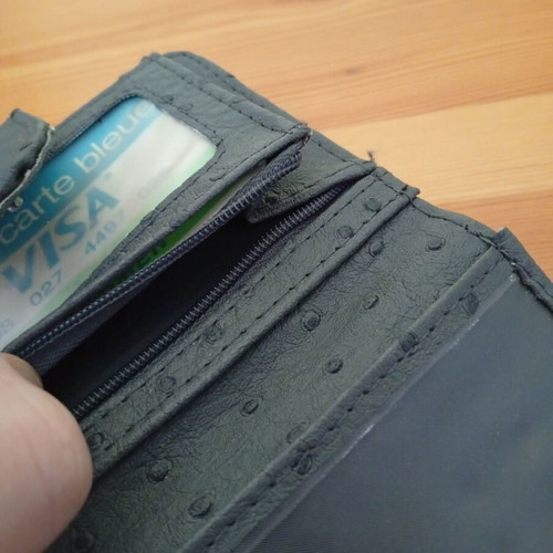 Wallet gray with many compartments like new