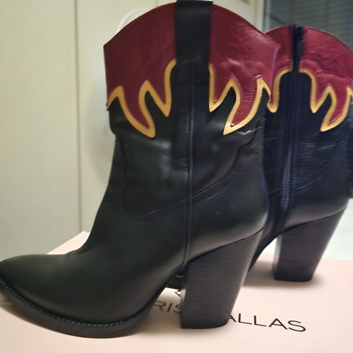 Tsakiris Mallas women's cowboy booties black leather flame pattern, 10cm heel