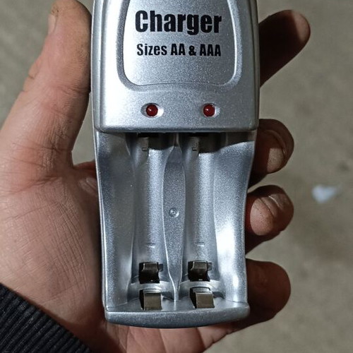 Battery charger used for AA and AAA batteries