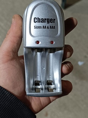 Battery charger used for AA and AAA batteries