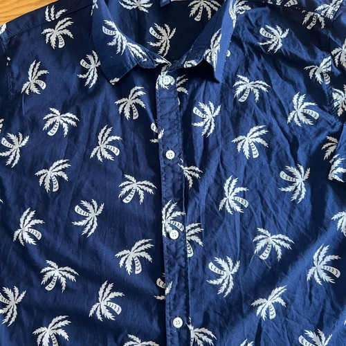 H&M shirt blue with white palm trees XL like new
