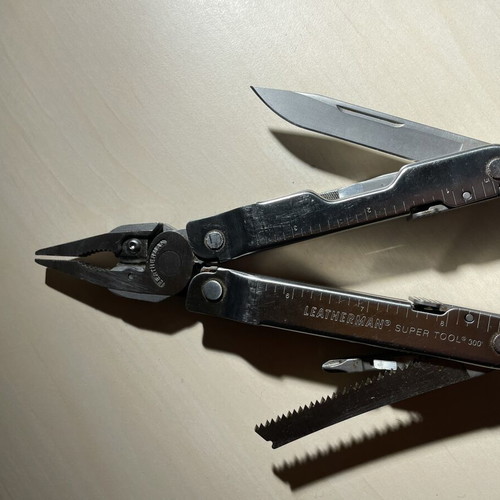 Leatherman Super Tool 300 used multitool