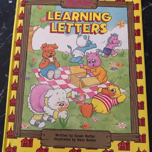 Vintage Barnyard Babies Learning Letters book like new, in English