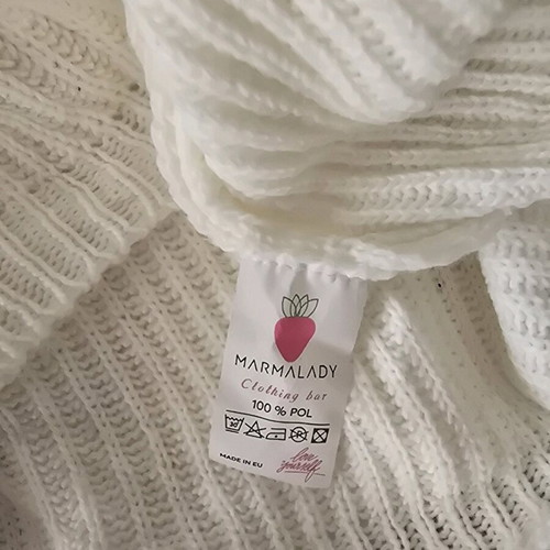 Marmalady women's knitted turtleneck sweater like new, white