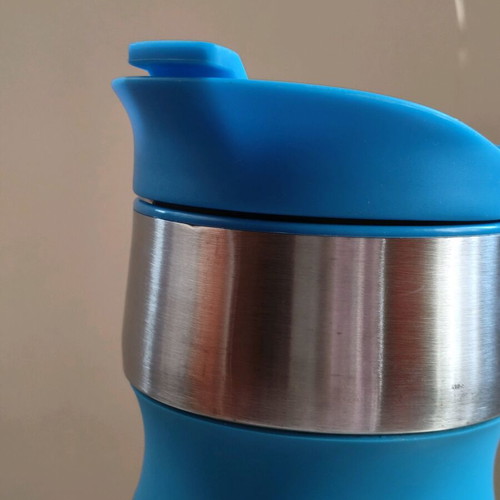 Nescafe Thermos like new with blue non-slip handle