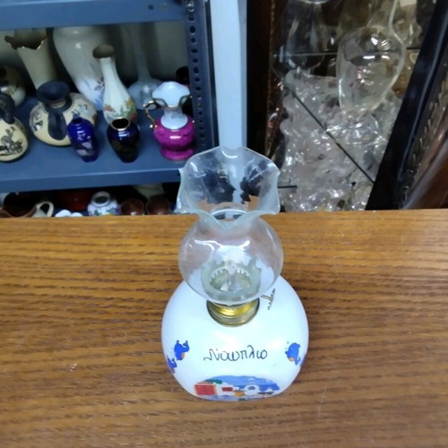 Nafplio Oil Table Lamp like new 19x10x10
