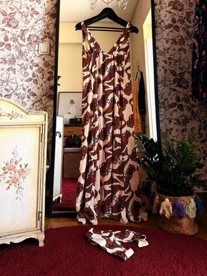 Karavan dress with mermaid print, altered, boho style