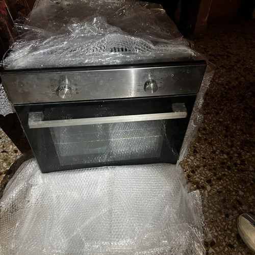 Pyramis Built-in Oven like new, barely used