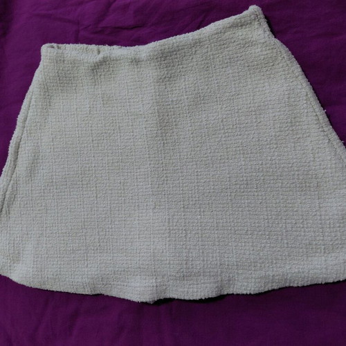 Zara shorts skirt like new, boucle fabric, beige