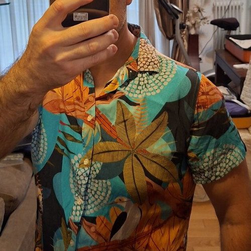 Marfinno Floral Short-Sleeve Stretch Shirt New, Sizes M and L