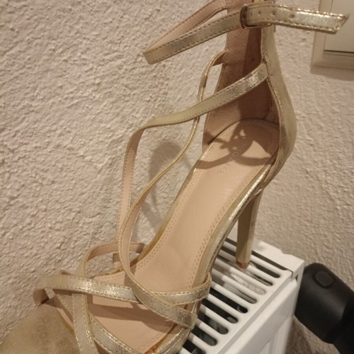 Migato gold high-heeled sandals new, size 37