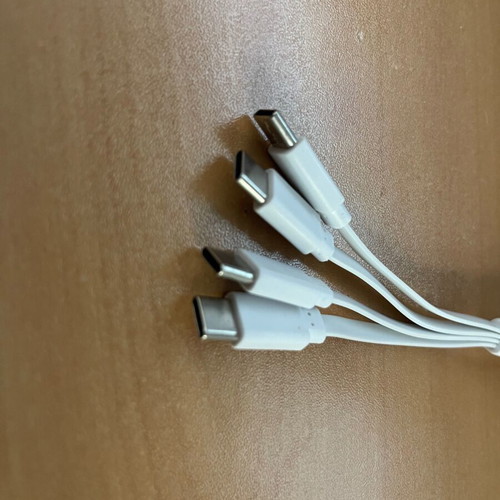 USB Charging Cable Male to 4 USB C Female like new