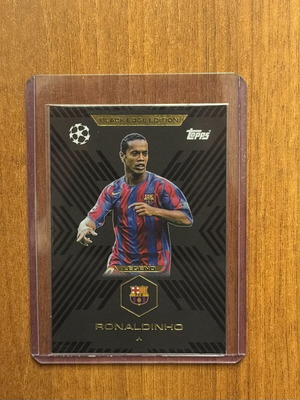 2025/26 Topps Match Attax Extra Ronaldinho Black Edge Edition card